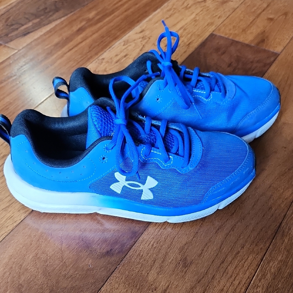 Under Armour Kids Blue Sneakers